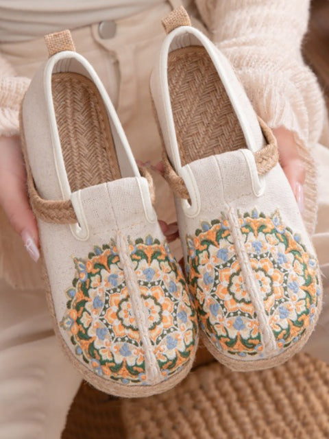 Women Ethnic Flower Embroidery Linen Flat Shoes